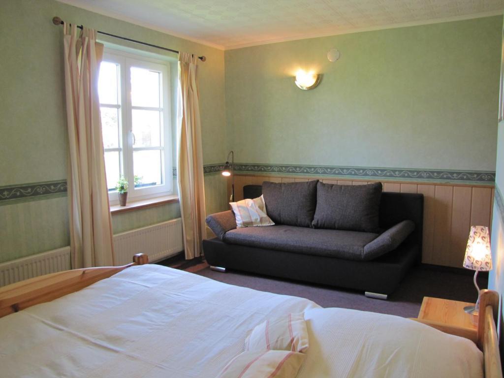 Wirtshaus Neuenkirchen Neuenkirchen auf Rugen Quarto foto