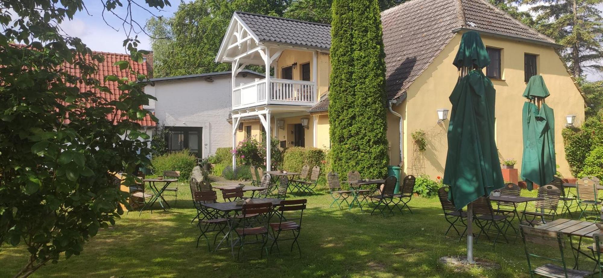 Wirtshaus Neuenkirchen Neuenkirchen auf Rugen Exterior foto